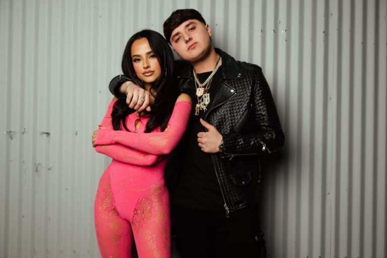 Becky G & Gabito Ballesteros Get Lap Dances in ‘La Nena’ Music Video