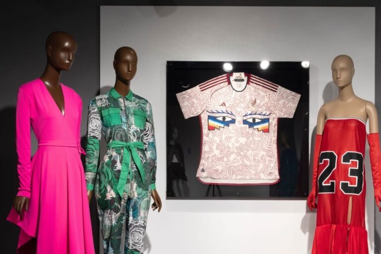 ¡Moda Hoy! Exhibit Features Over 60 Pieces by Latin American Fashion Designers