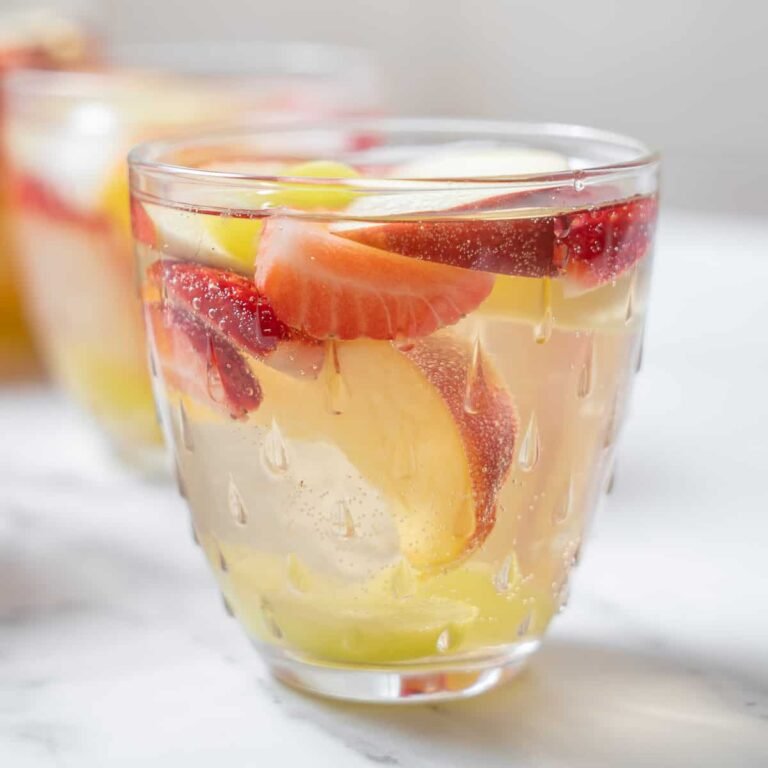 Easy White Sangria Recipe – Spanish Sabores