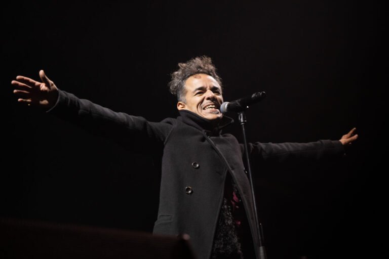 Café Tacvba & Omar Apollo To Be Honored at 2023 Hispanic Heritage Awards