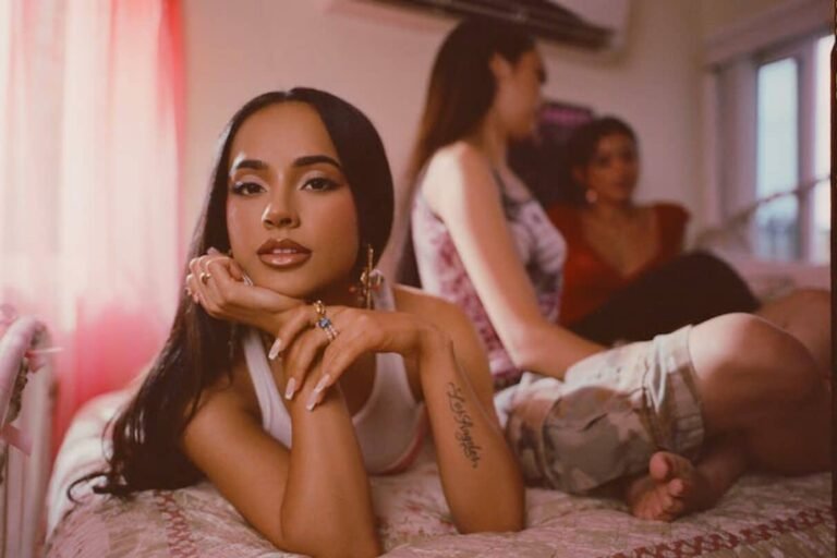 Becky G & Ivan Cornejo Hit Us With Nostalgia in ‘2NDO CHANCE’