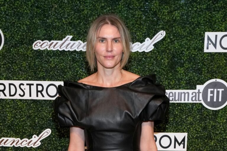 Uruguayan Designer Gabriela Hearst Honored with Artistry of Fashion Award