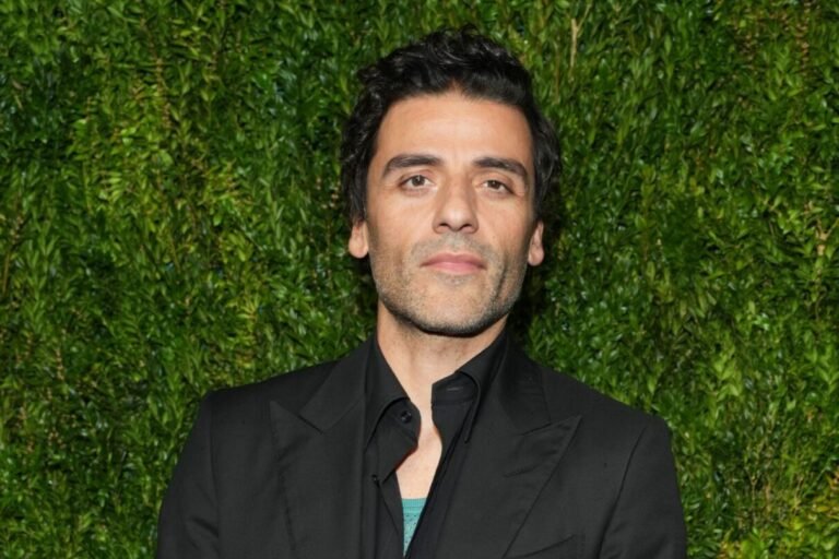 Oscar Isaac, Jenna Ortega & More Celebrities Sign Letter Urging Ceasefire in Gaza