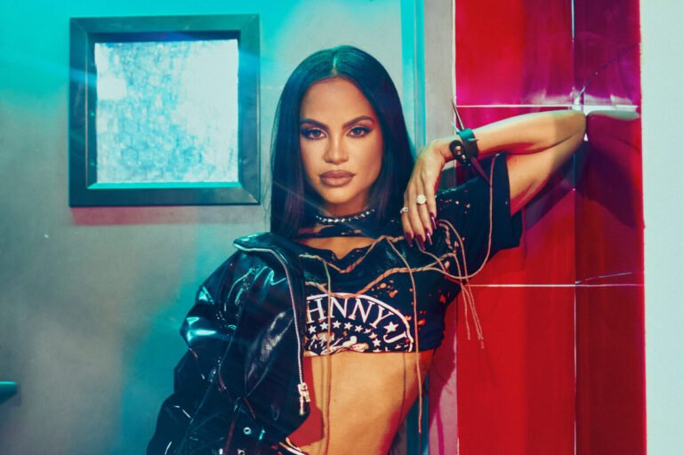 Natti Natasha Goes Regional Mexican Music in ‘Ya No Te Extraño’