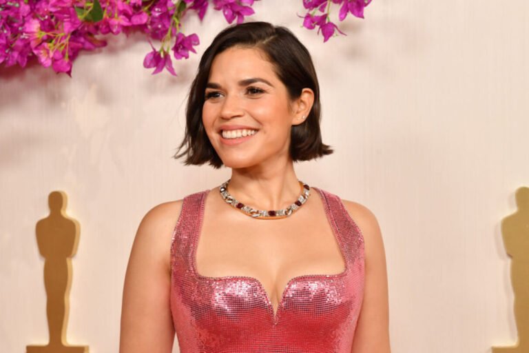 How To Achieve America Ferrera’s Effortless Oscars Hair