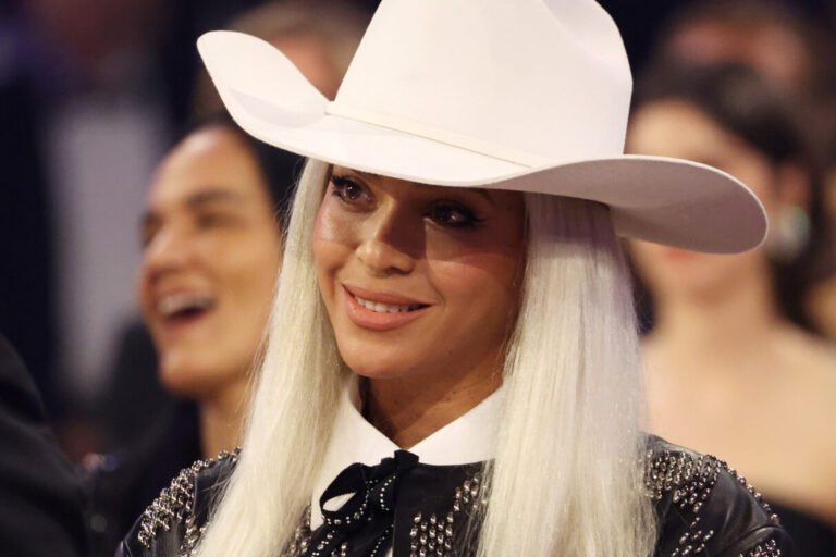 Beyoncé Works with Mexican-American Producer & Samples Baile Funk on ‘Cowboy Carter’