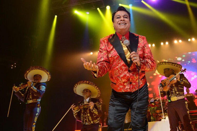 These Juan Gabriel & Héctor Lavoe Classics Were Inducted into the National Recording Registry