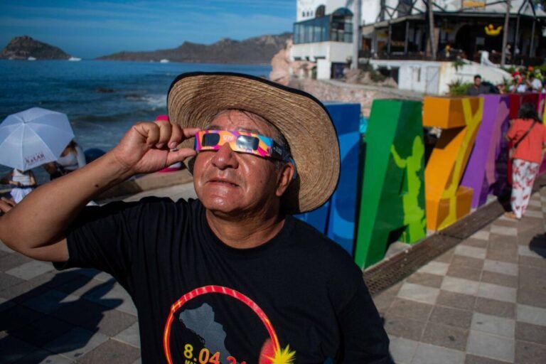 NASA Team Goes Viral for Dancing to Banda During the 2024 Eclipse in Mazatlán